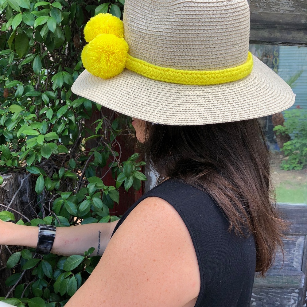Wayuu Colombian Hat Pom Pom Braided Headband - Picture 3 of 7